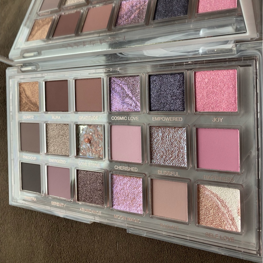 Huda Beauty Rose Quartz Pallette